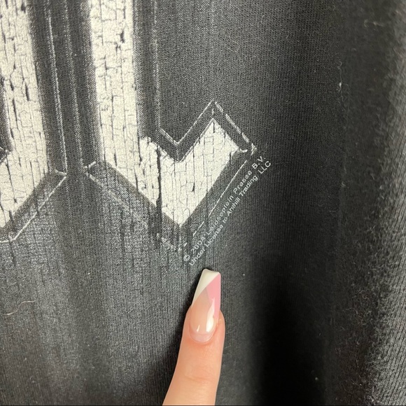 Vintage 2004 Black AC/DC Lightening Strike Logo Crewneck T-Shirt - Picture 5 of 5